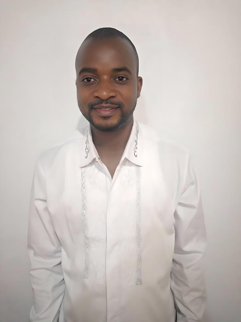 1a2af516-e193-4a3e-845a-1ea23d688c56_Nero_AI_Photo_Restoration_descratch_fb